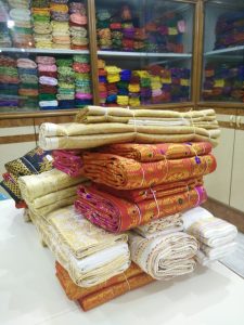 sualkuchi-silk-shop